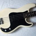 Fender   Precision Bass PB 70-70 US 2002 White
