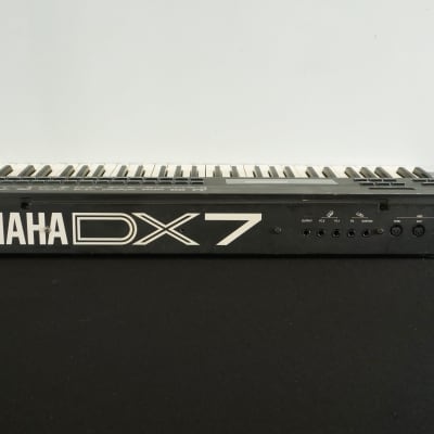 Yamaha DX7S 80s Digital Polyphonic FM Synthesiser  - 100V image 9