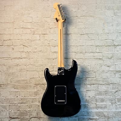 Fender American Performer Stratocaster HSS - Black w/Maple Fingerboard image 8