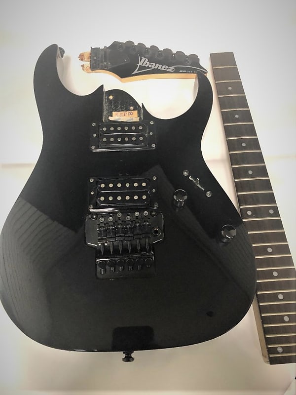 Ibanez on sale rg 220b