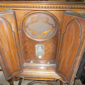 Majestic Model 92 Antique Radio 1929 Dark Wood for Parts, Repair or Restoration image 3
