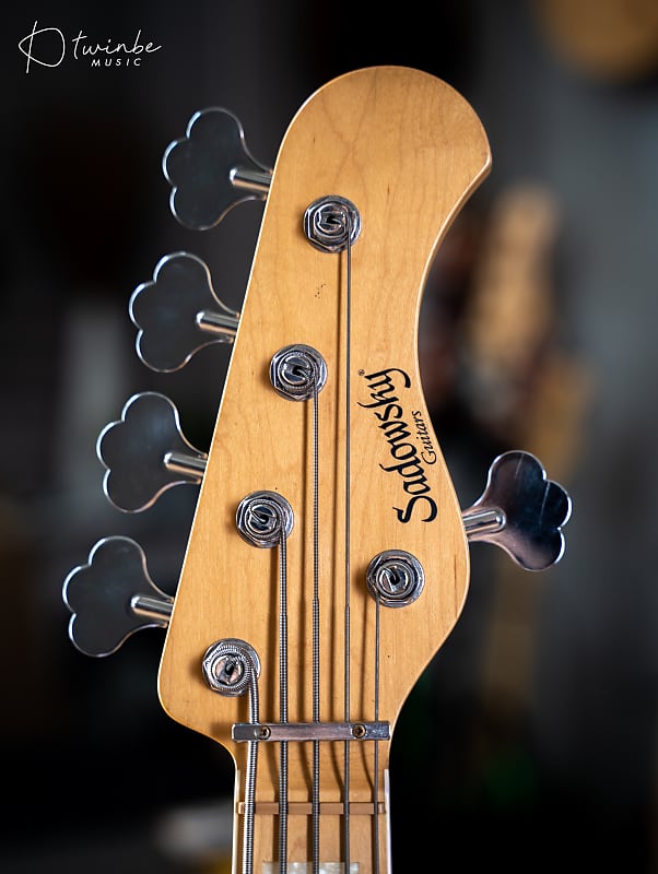 Sadowsky UV-70 5-String Black – Chicago Music Exchange