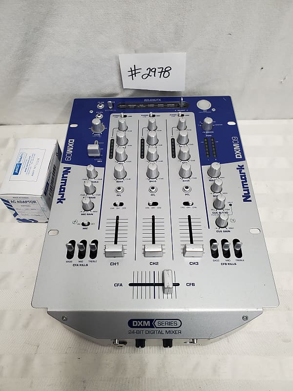 Numark DXM09 Digital Scratch DJ Mixer : Amazon.com.au