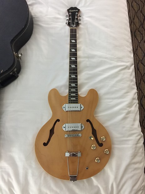 Epiphone Casino 2001 made in Korea Natural with Epiphone Hard Shell Case