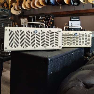 Yamaha THR10 10-Watt 2x3