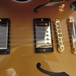Gibson USA Custom Shop CS 356  goldtop image 17