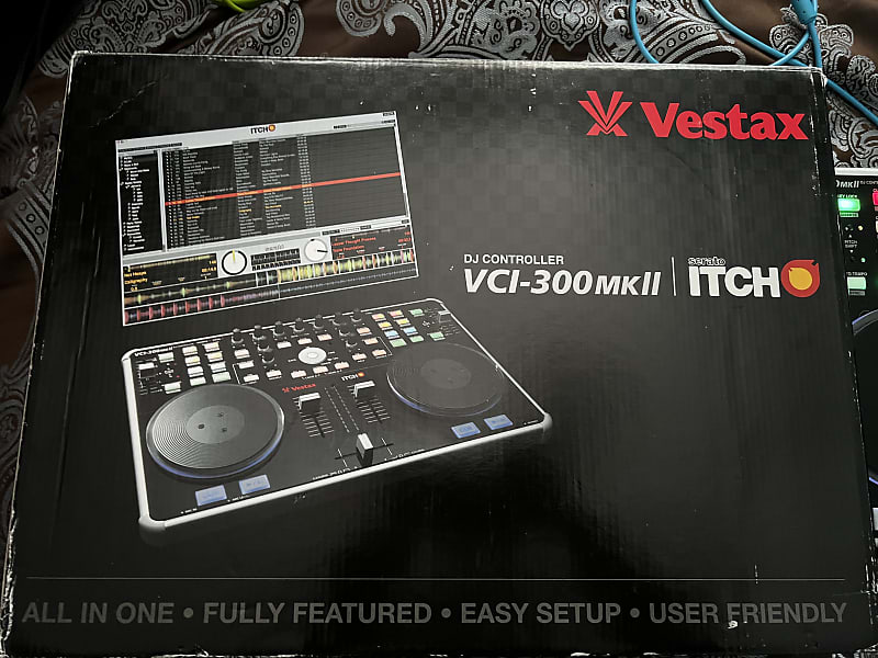 Vestax VCI-300 MKll Serato DJ controller and VFX-1 Effects