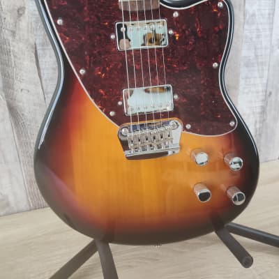 ギター Squier by Fender Tornado LPB Squier Paranormal Toronado | Reverb