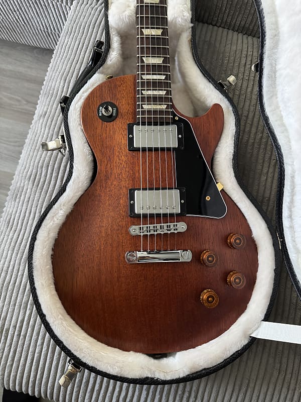 Gibson Les Paul Studio Worn 2008 - 2009 | Reverb