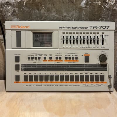 Roland TR-707 Rhythm Composer 1985 - White