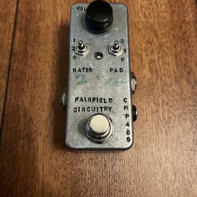 税込】 Fairfield Circuitry コンプ Accountant The エフェクター