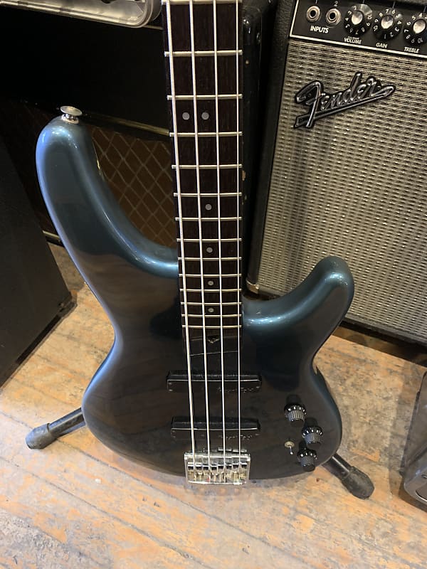 Fender Heartfield DR4 ベース（Bass） Fender Heartfield DR Bass (DR4-C) | Reverb