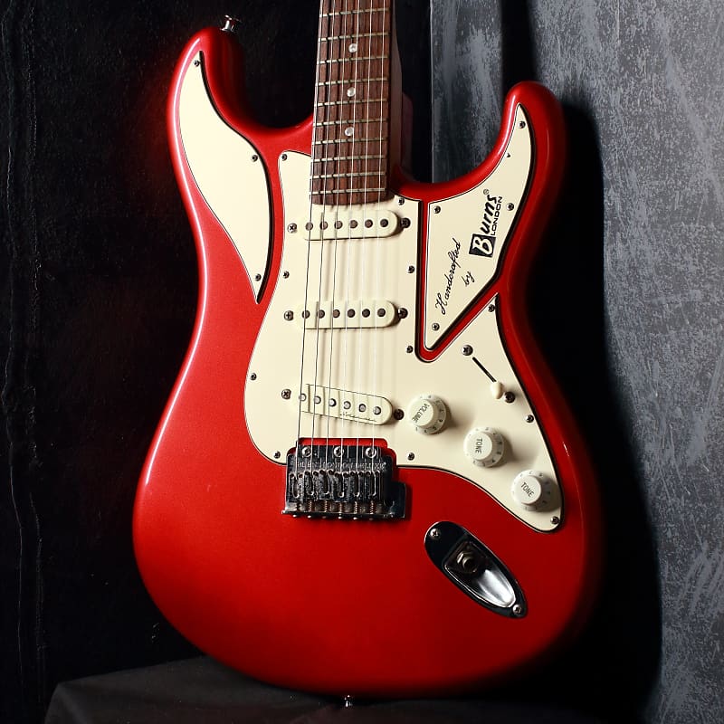Burns Club Series Cobra DX Candy Apple Red 2001 | Reverb UK
