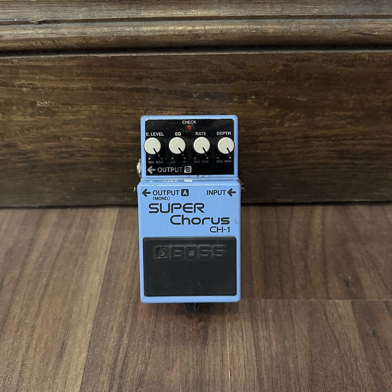Boss CH-1