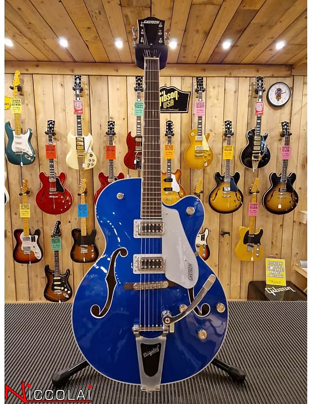 Immagine Gretsch G5420T Electromatic Classic Hollow Body Single-Cut with Bigsby Azure Metallic - 1