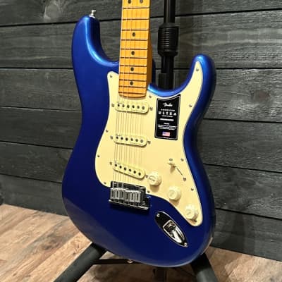 Fender American Ultra Stratocaster USA Cobalt Blue Electric Guitar image 3