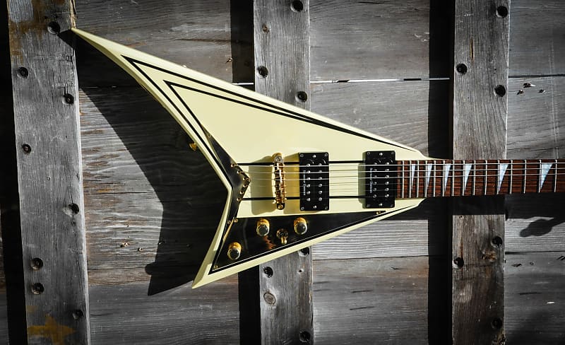 Jackson Randy Rhoads RR5 Tribute V- 2005 White/Gold-Made in Japan