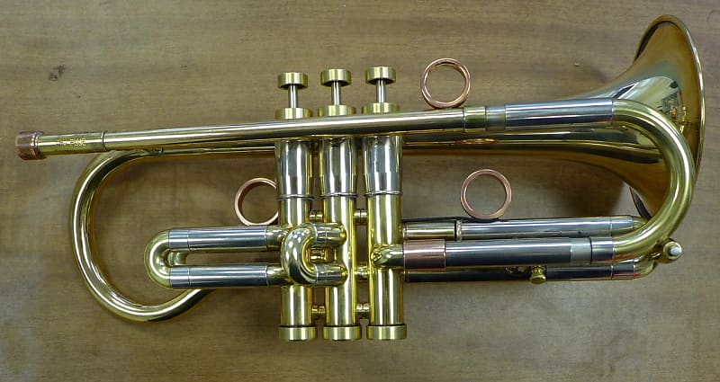 Brass mini trompette avec support et boîtier mini instrument de