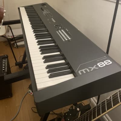 Yamaha MX88 Synthesizer 2021 - Present - Black