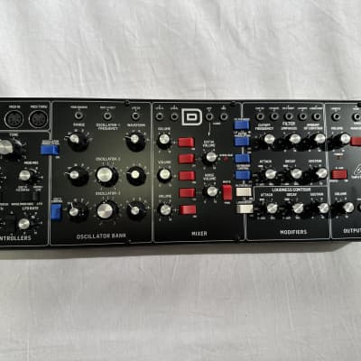 Behringer Model D Analog Synthesizer