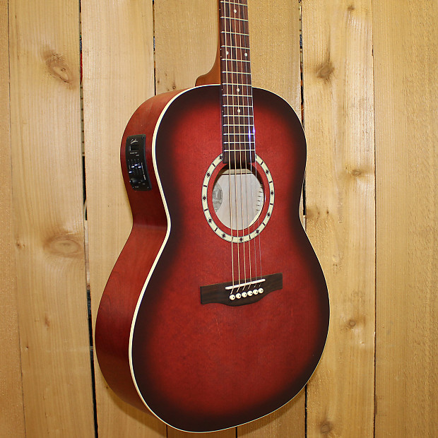 Art & Lutherie Folk Spruce Burgundy EQ | Reverb
