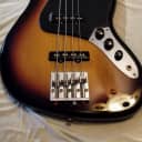 Fender Geddy Lee Signature Jazz Bass 2013 3-Tone Sunburst