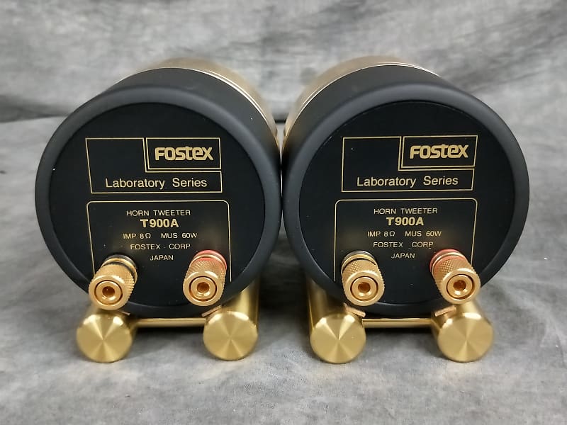 Fostex T900A Laboratory Series Horn Tweeter Pair In Excellent Condition