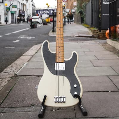 Fender TLB-72 Telecaster Bass Reissue MIJ
