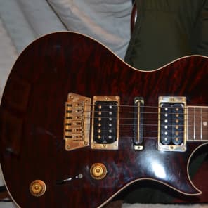 Gibson  nighthawk guitar  2011 red quilt top image 2