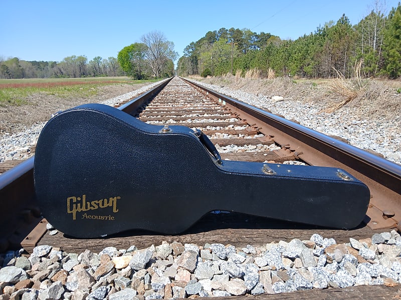 Gibson Acoustic Guitar HardShell Case Black Exterior~Canada~ image 1