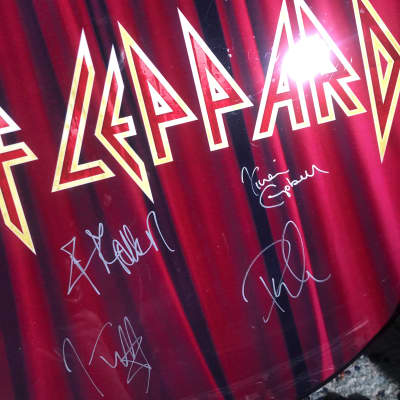 Def Leppard, Rick Allen's Sparkle Lounge 2008 Tour Logo Bass Drum Head, Signed By Whole Band! Plus Tour Artifacts. Authenticated! image 2