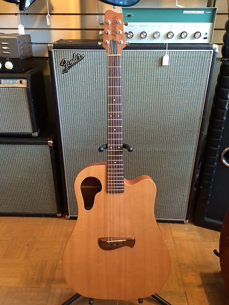 Tacoma RoadKing DM8C Natural | Reverb