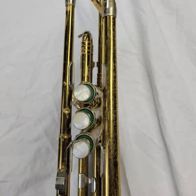 Getzen Bb Brass Lacquer Trumpet, Model 90 Deluxe, Circa 1950's image 6