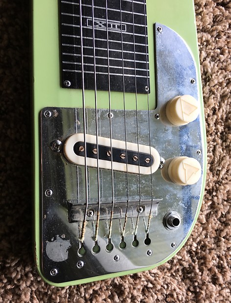 Vintage 1960's Guyatone Model HG-76 C Avocado Green 6 String