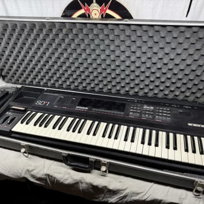 Ensoniq SD-1 sd1 Synthesizer Keyboard with Case - Local Pickup Only