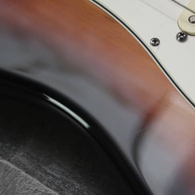 Fender Stratocaster 60th Anniversary Standard 2006 Sunburst image 11