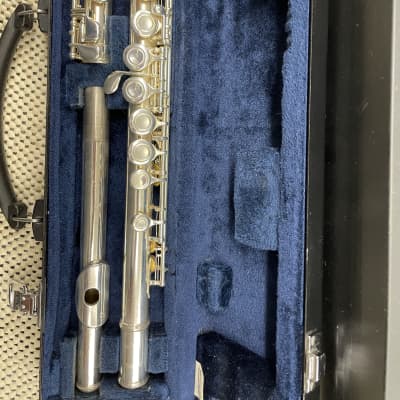 Yamaha YFL-211 Student Flute | Reverb