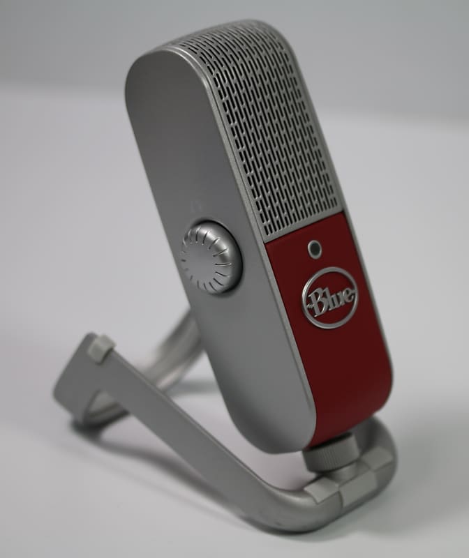 *MINT* Blue Raspberry Studio Portable USB and Lightning | Reverb