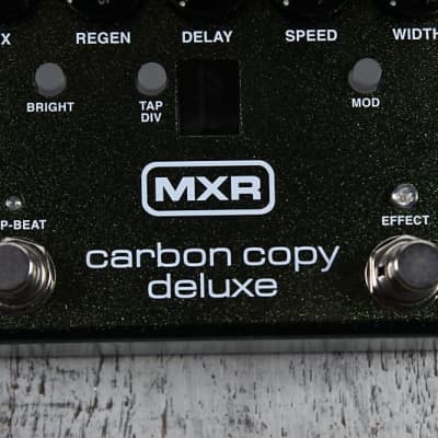 MXR Carbon Copy Deluxe Analog Delay Pedal M292 Electric Guitar Effects Pedal image 6