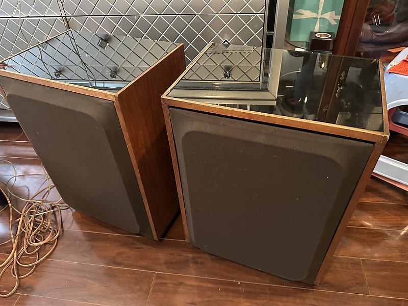 JBL L65 vintage speakers  			