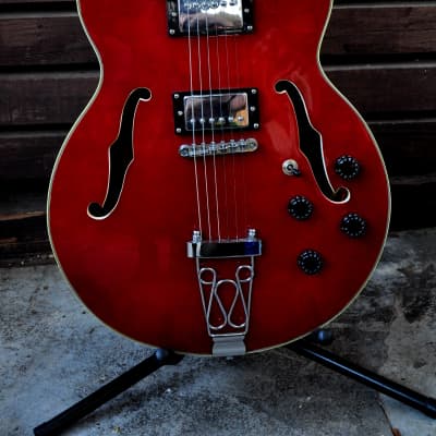 Logan 375 copy cherry handmade luthier guitar image 2