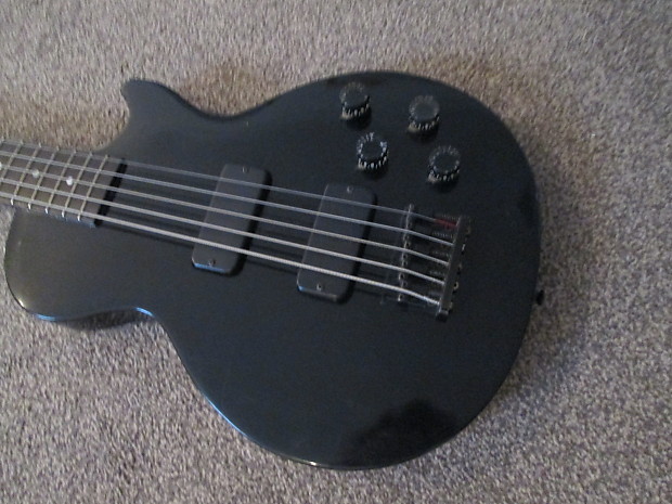 Gibson les paul 5 string bass hotsell