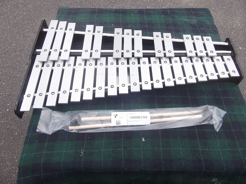 Pearl Xylophone with Mallets, No Stand | Reverb