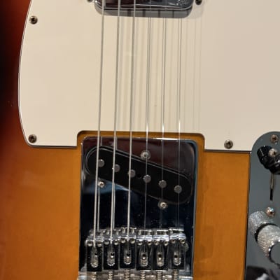 2004 - Fender Standard Telecaster (Brown Sunburst) WITH HARDCASE! image 6