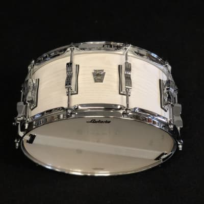 Ludwig 14"x6.5" Keystone X Snare Drum in Snow White Finish image 1