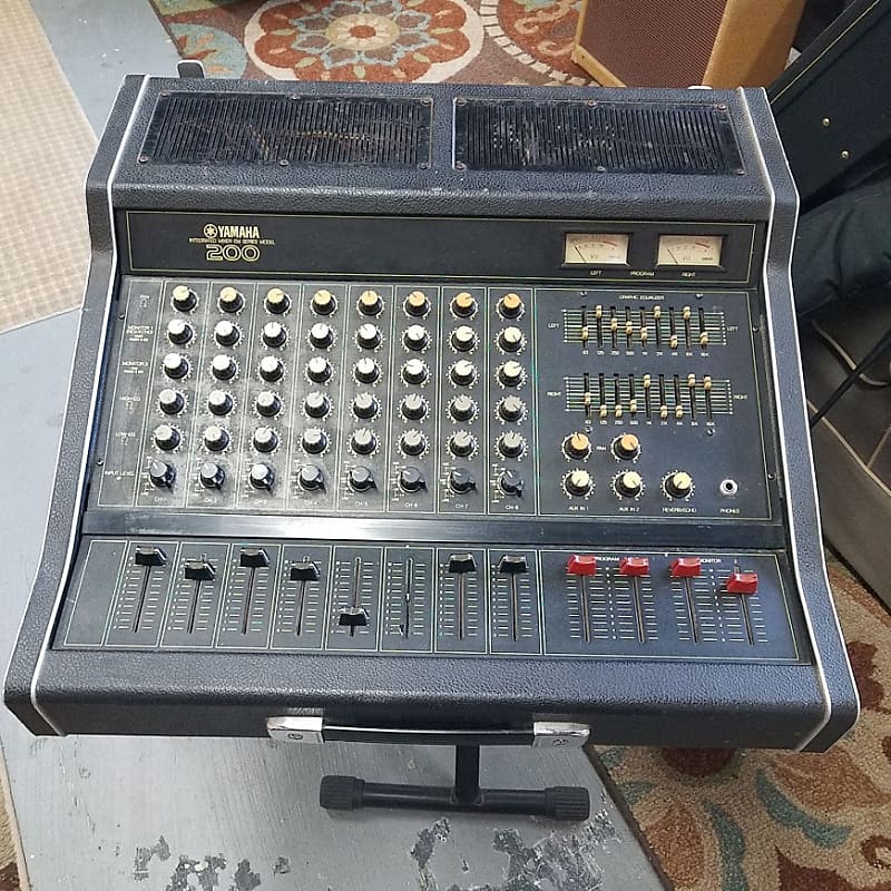 Yamaha EM-200B Vintage 8 Channel Mixer | Reverb Yamaha EM-200B Vintage 8 Channel Mixer | Reverb