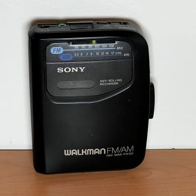 Sony Walkman WM-FX281 AM/FM Portable Cassette Player