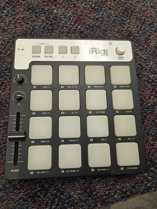 IK Multimedia iRig Pads MIDI Groove Controller 2014