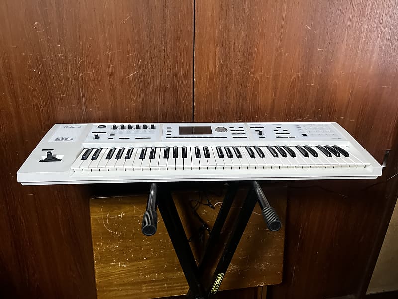 正規品 Roland FA-06 Roland FA-06-SC【129,で購入】 Pads 鍵盤楽器