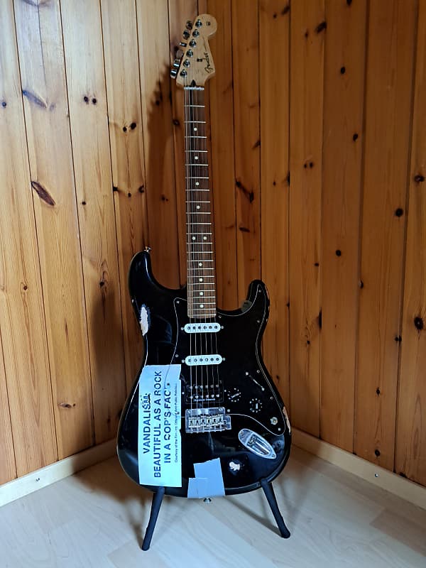 Fender Player Stratocaster HSS | Reverb
